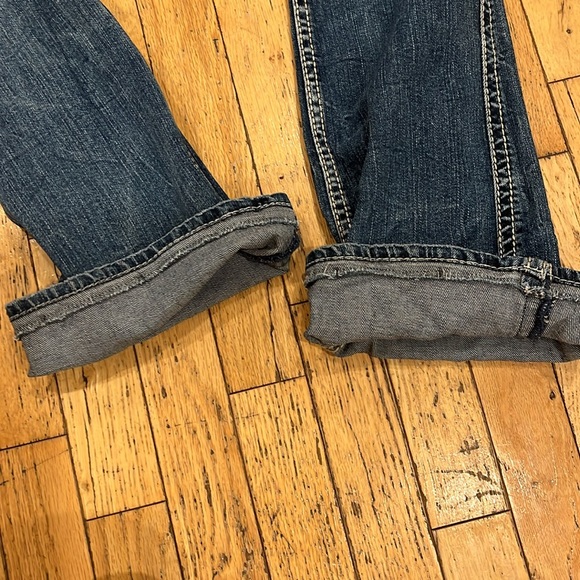 SILVER Frances 18” low rise bootcut distressed jeans. Altered to: 26x34. EUC - Picture 3 of 11